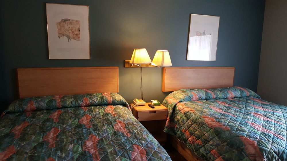 Overton Motel Livingston エクステリア 写真